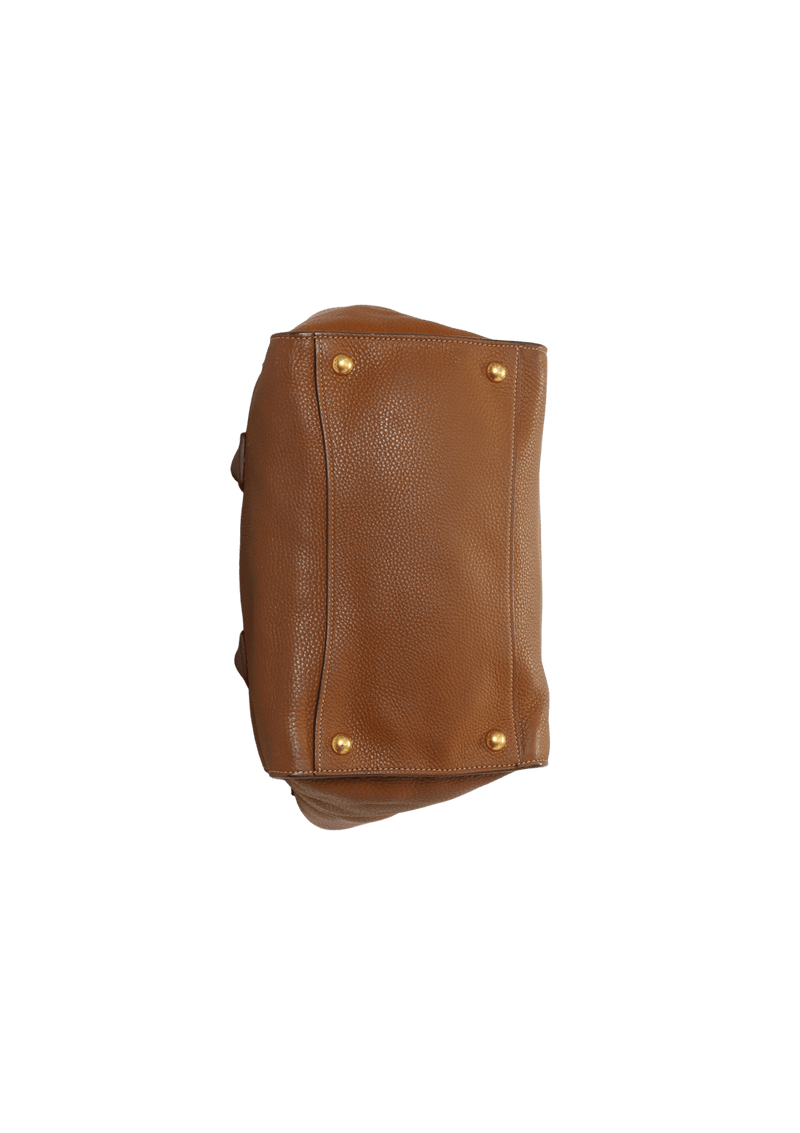 TWIN POCKET LOCK FLAP