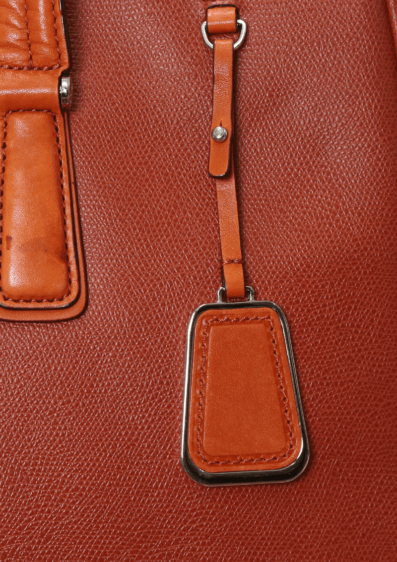 LEATHER SHOULDER BAG