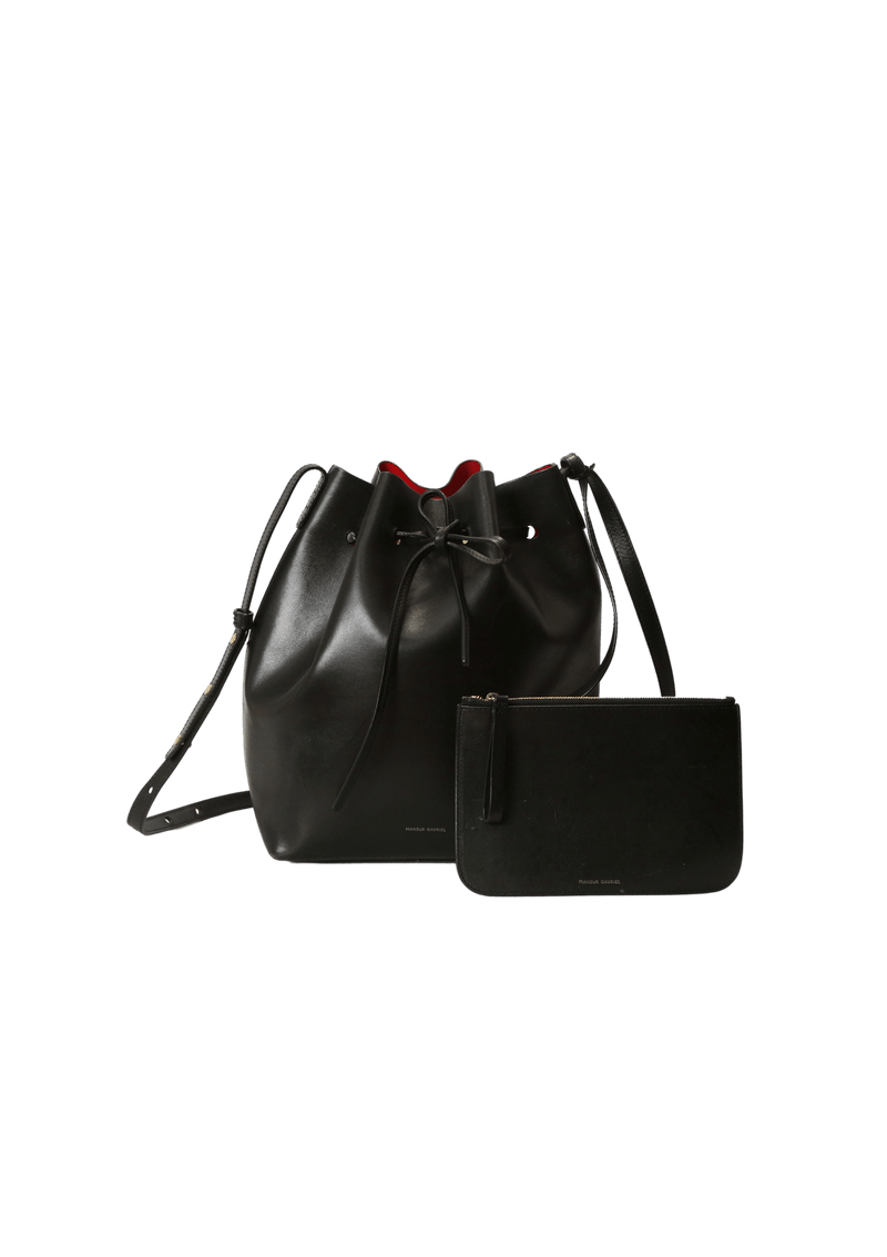 LEATHER BUCKET BAG