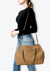 VITELLO DAINO TOTE