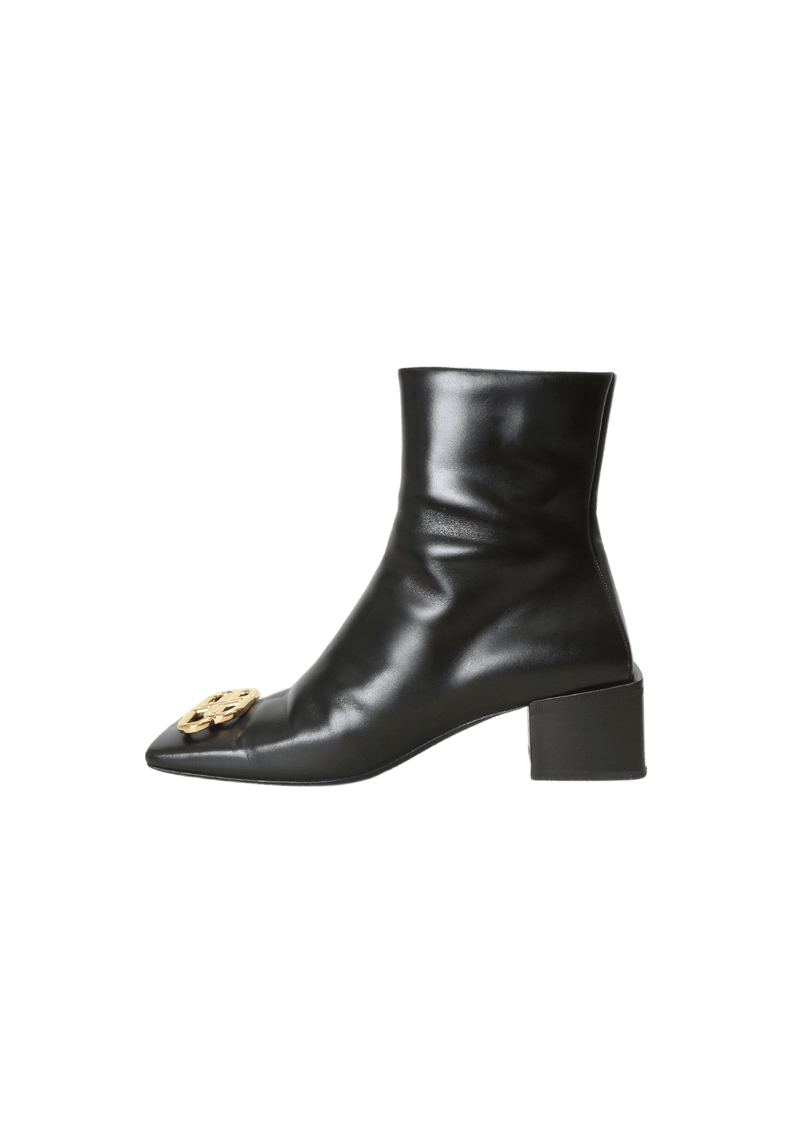 BB DOUBLE SQUARE BOOTS 37