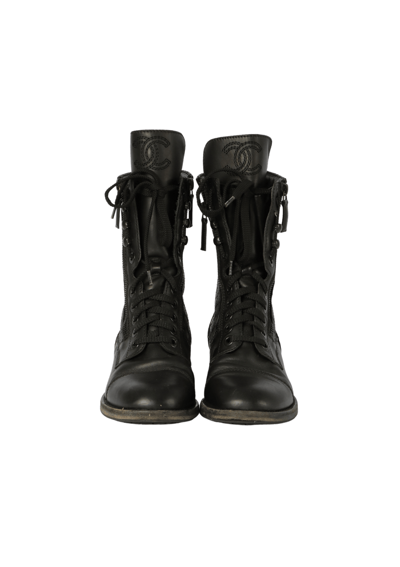 CC INTERLOCKING COMBAT BOOTS 36