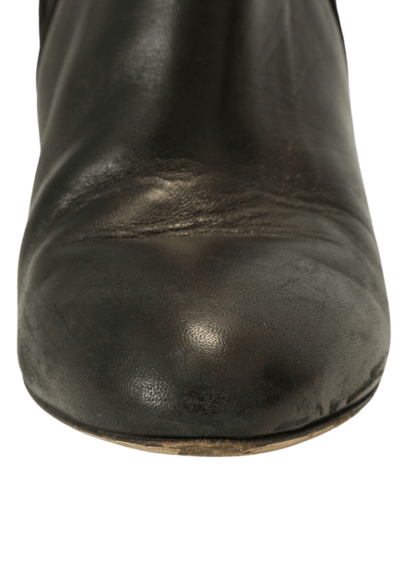 LEATHER BOOTS 39