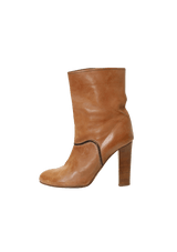 LEATHER BOOTS 35