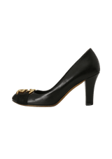 G LOGO PUMPS 35.5