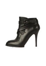 LEATHER BOOTS 36