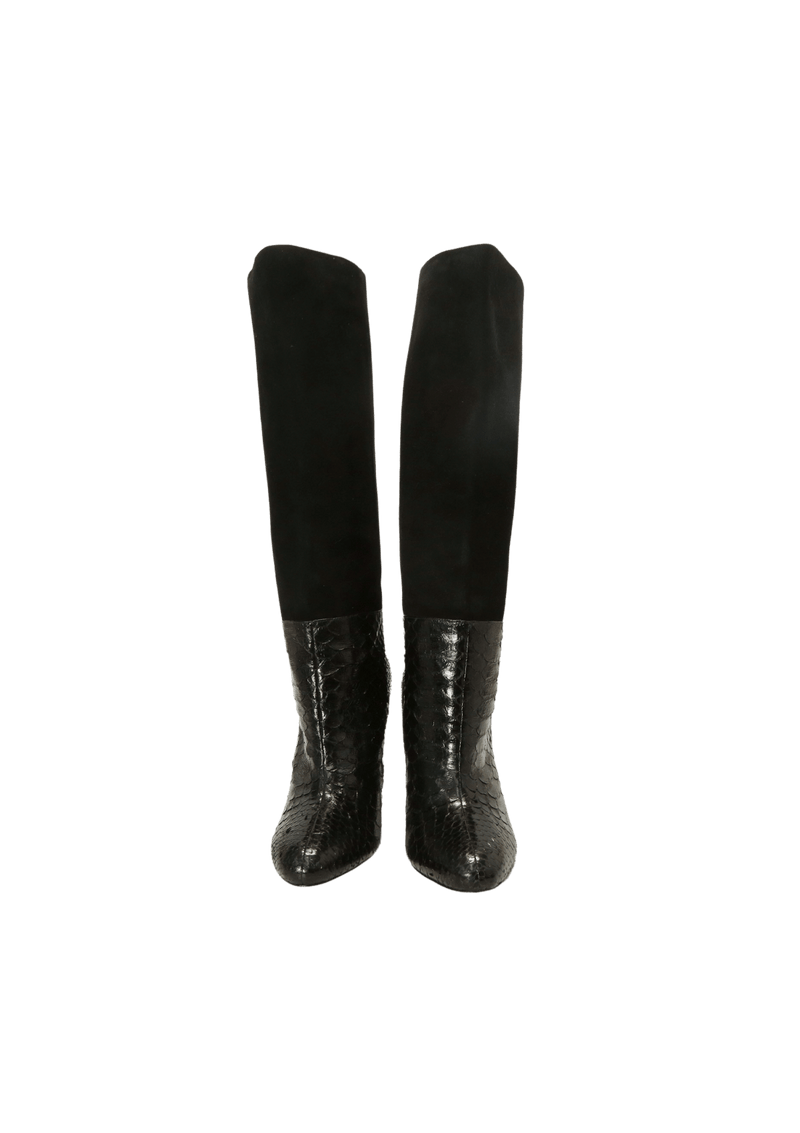EMBOSSED SUEDE BOOTS 40