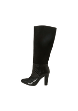 EMBOSSED SUEDE BOOTS 40