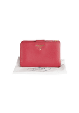 SAFFIANO BI-FOLD COMPACT WALLET