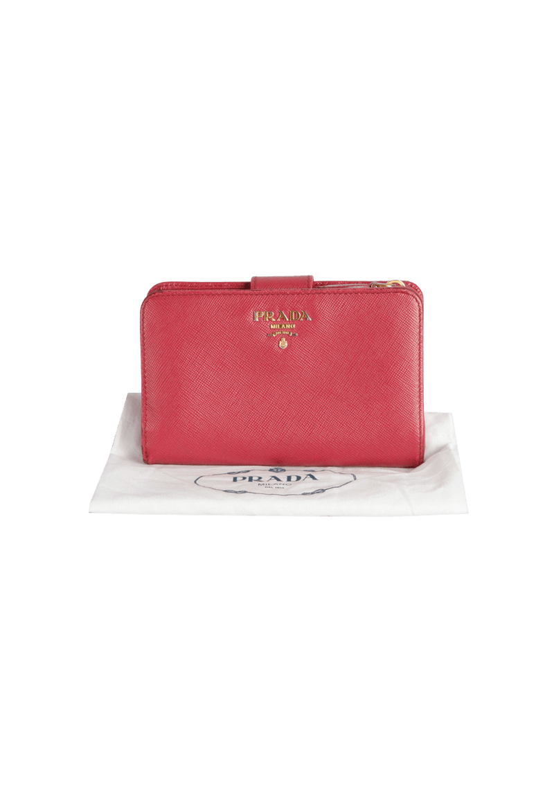 SAFFIANO BI-FOLD COMPACT WALLET