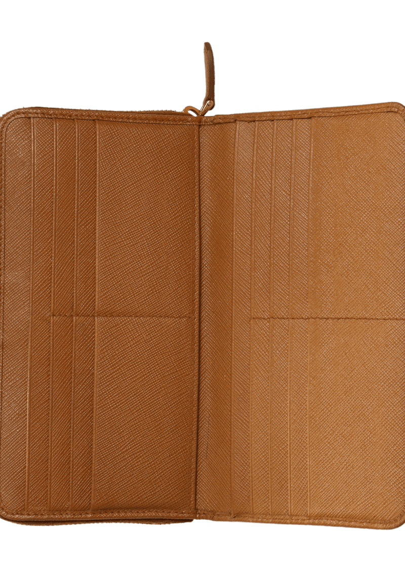 SAFFIANO CONTINENTAL WALLET