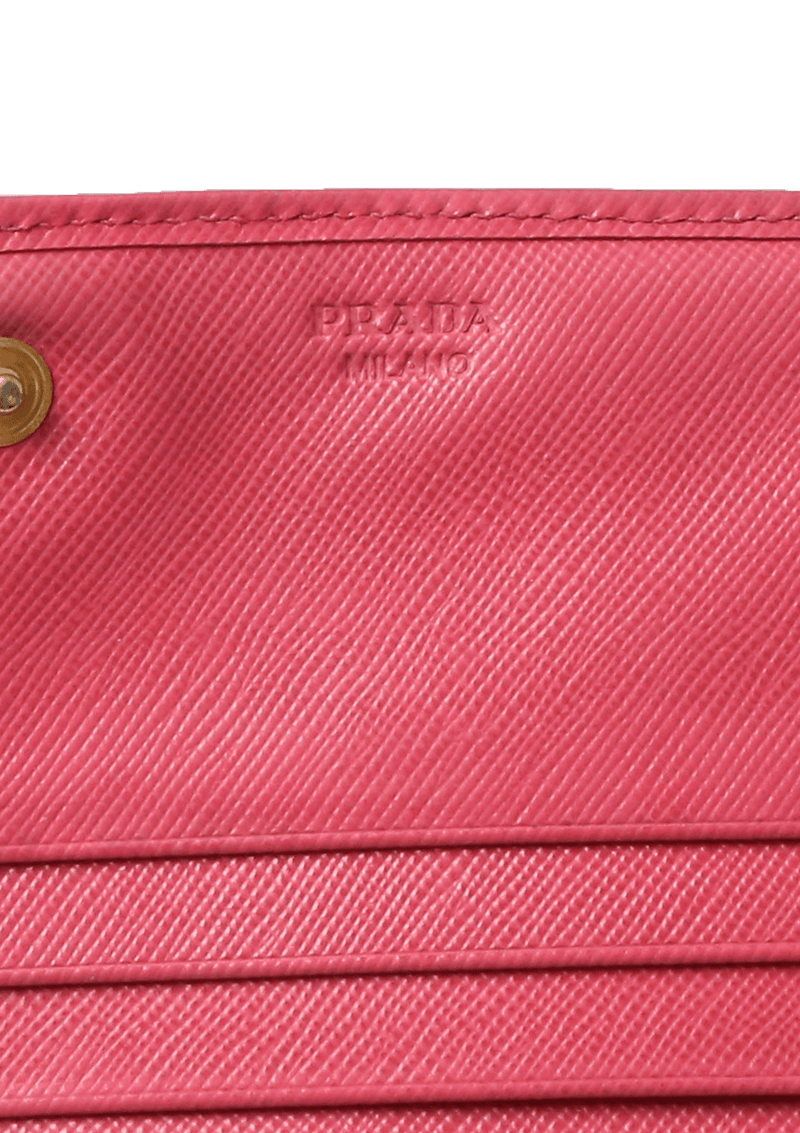 SAFFIANO LUX CONTINENTAL WALLET