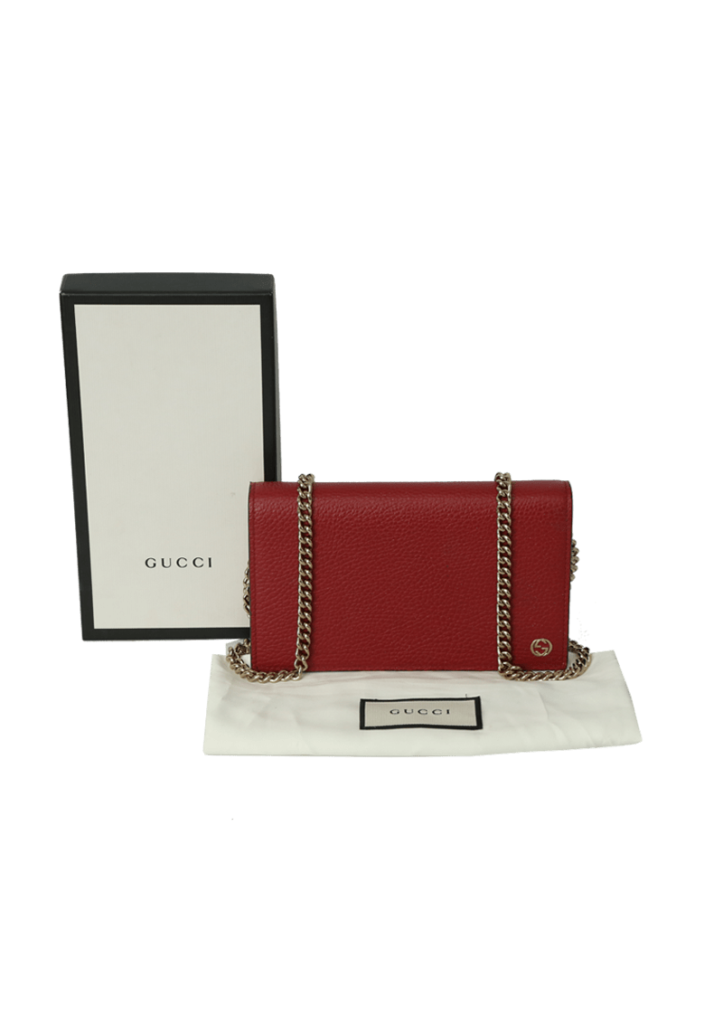 BETTY WALLET ON CHAIN