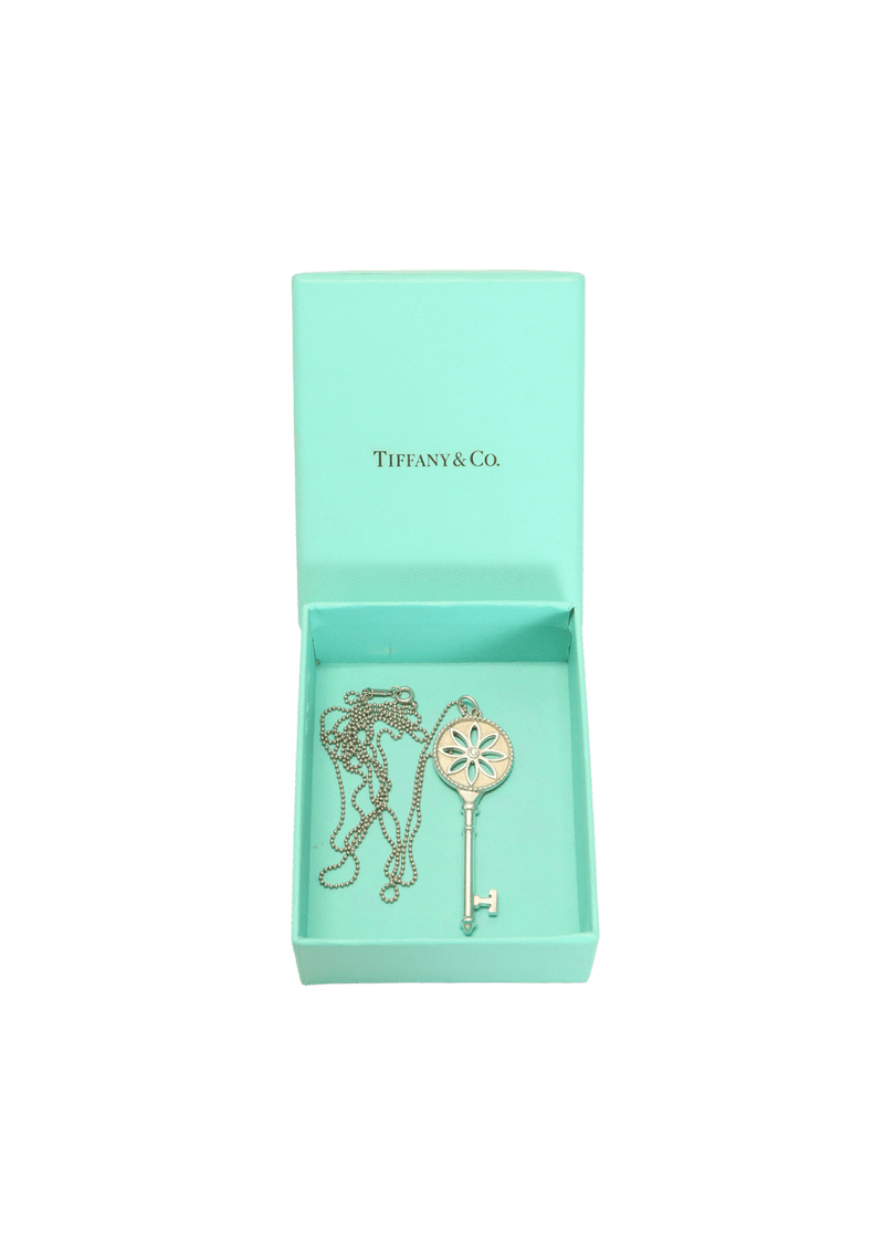 DAISY KEY PENDANT