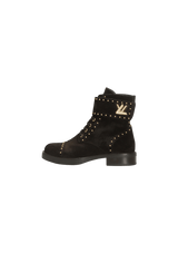 SUEDE WONDERLAND RANGER FLAT BOOTS 37