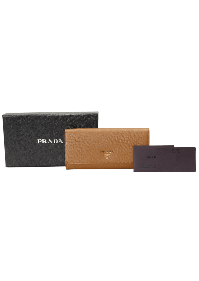 SAFFIANO LUX CONTINENTAL WALLET