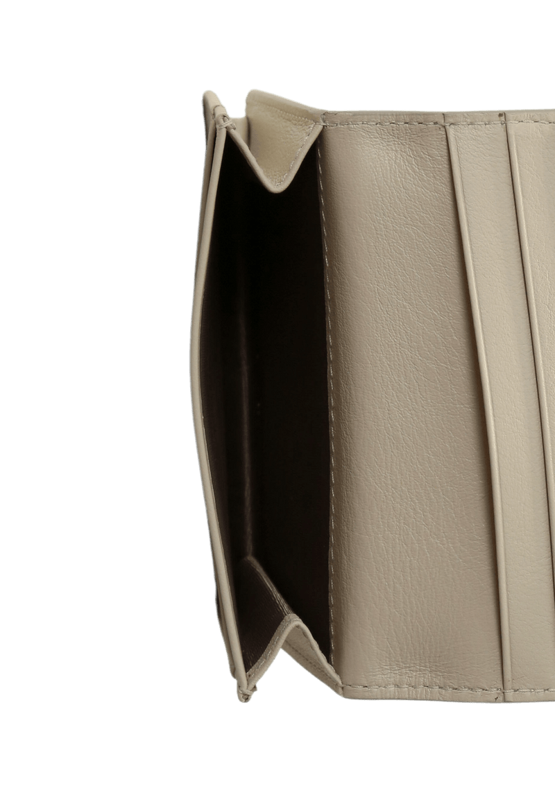 LEATHER COMPACT WALLET