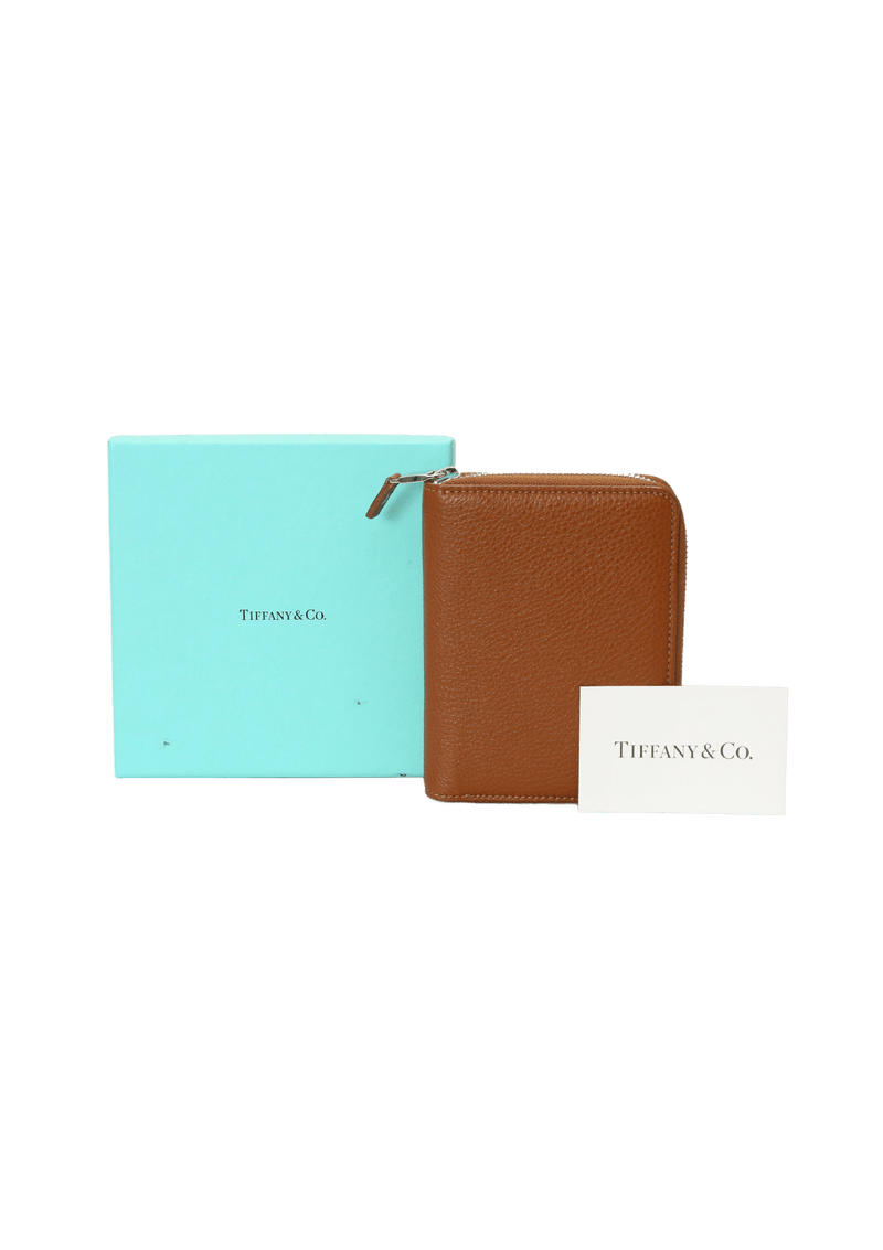 LEATHER COMPACT WALLET