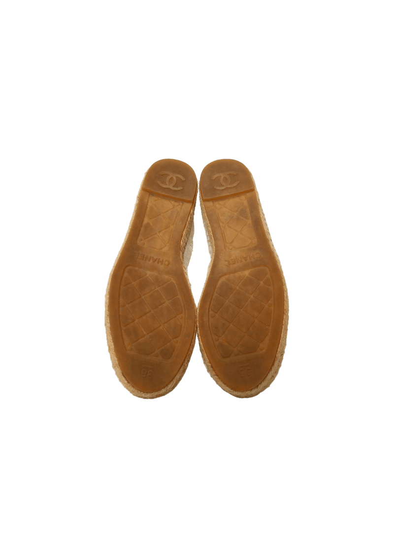 INTERLOCKING CC LOGO ESPADRILLE 36