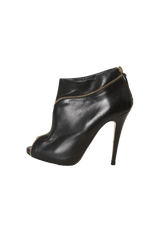 LEATHER ANKLE BOOTS 37