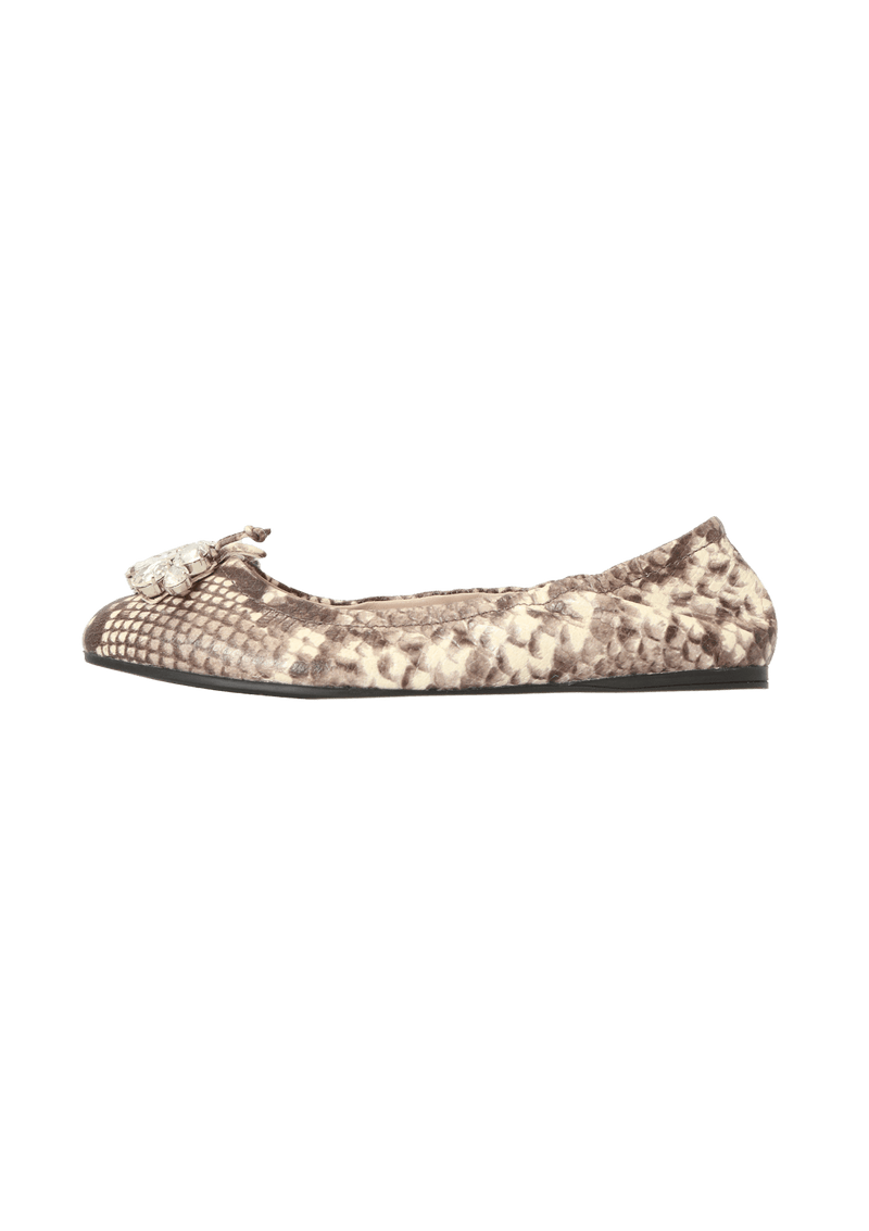 LEATHER CRYSTAL EMBELLISHMENTS BALLET FLATS 35