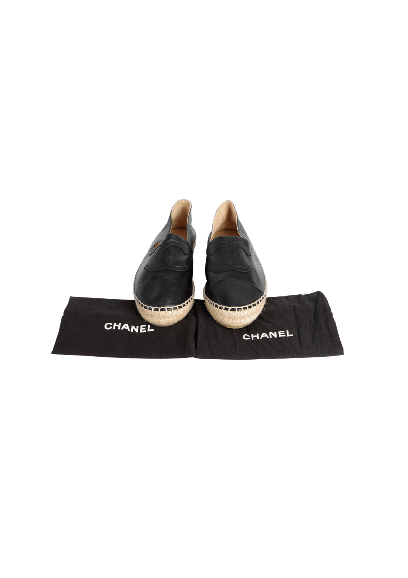 INTERLOCKING CC LOGO LEATHER ESPADRILLES 36