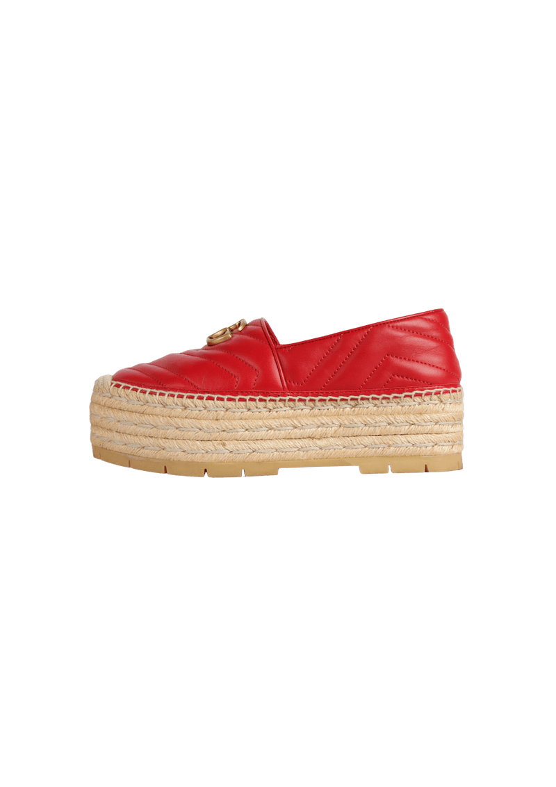 Double g deals vermelho
