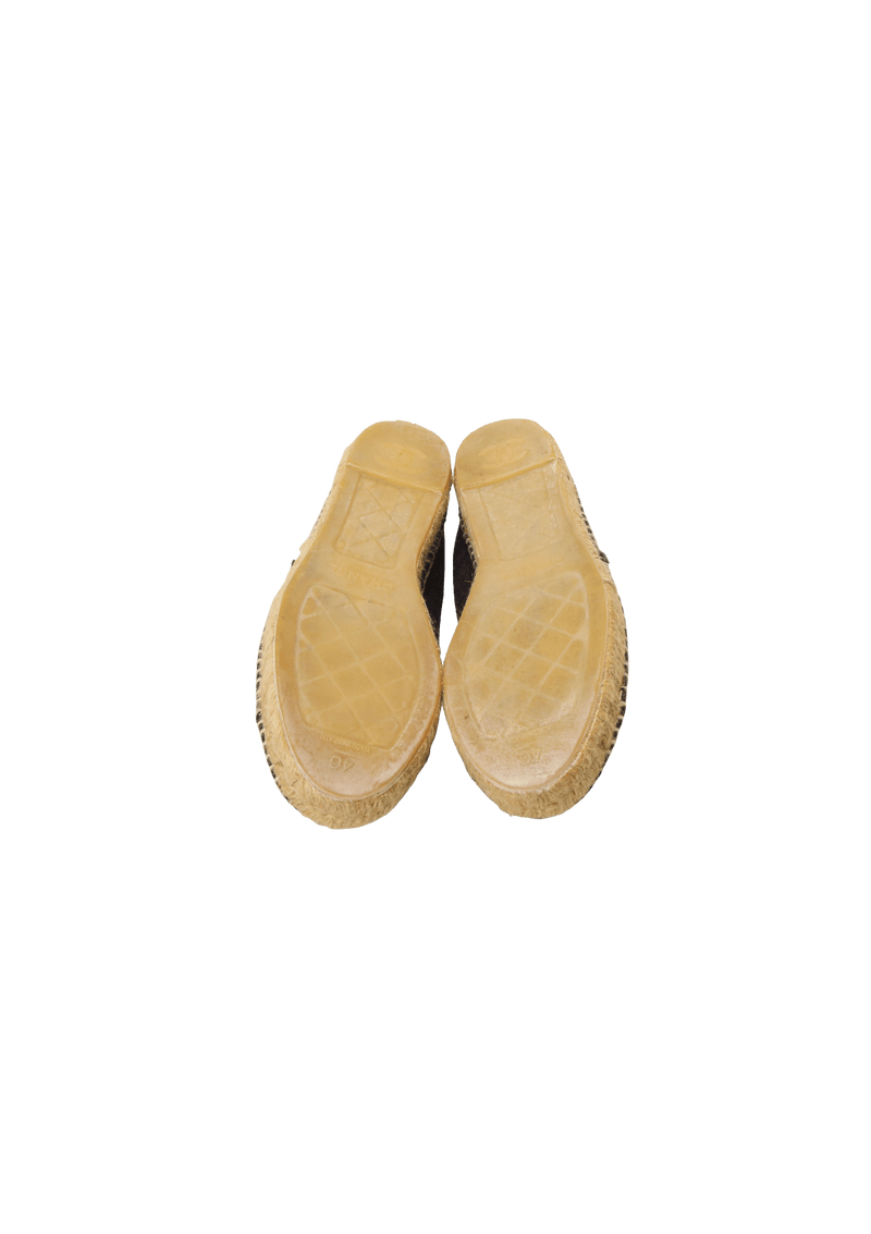 INTERLOCKING CC LOGO ESPADRILLES 38