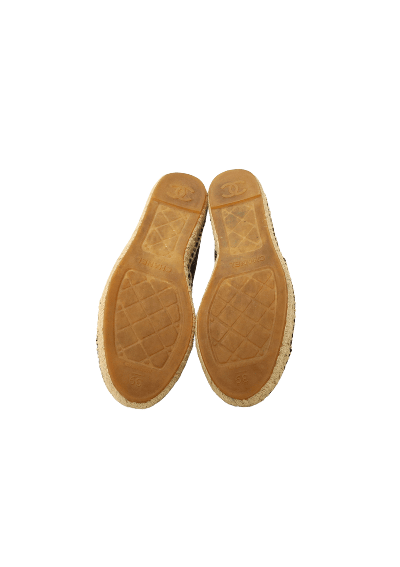 INTERLOCKING CC LOGO ESPADRILLES 37