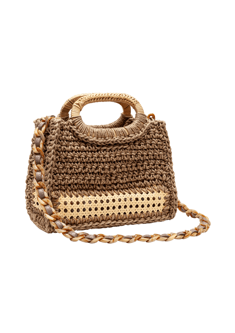 BOLSA TOTE EM CROCHÊ DE SISAL E ALÇA DE RATTAN