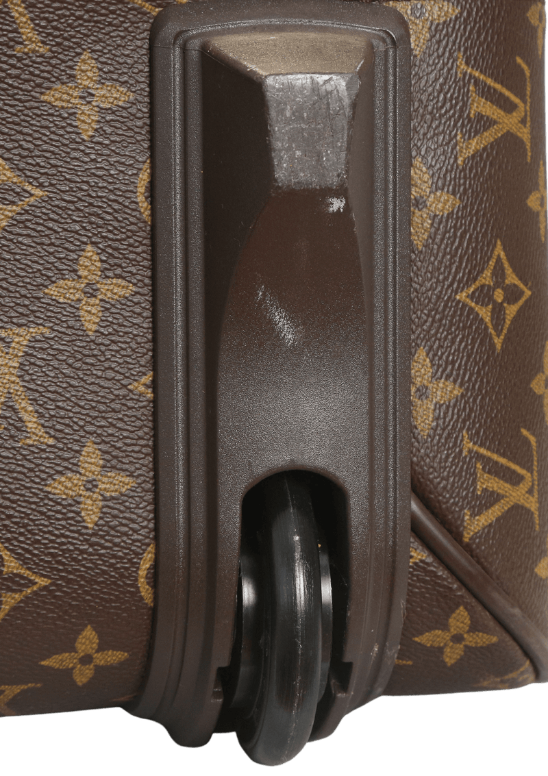 MONOGRAM PÉGASE 50