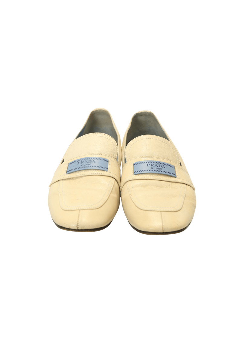 LEATHER LOAFERS 36.5