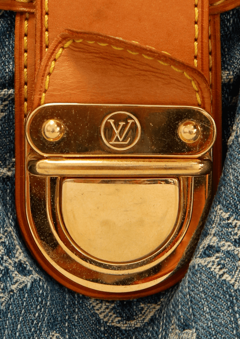 Louis Vuitton Pleaty Clutch 350305