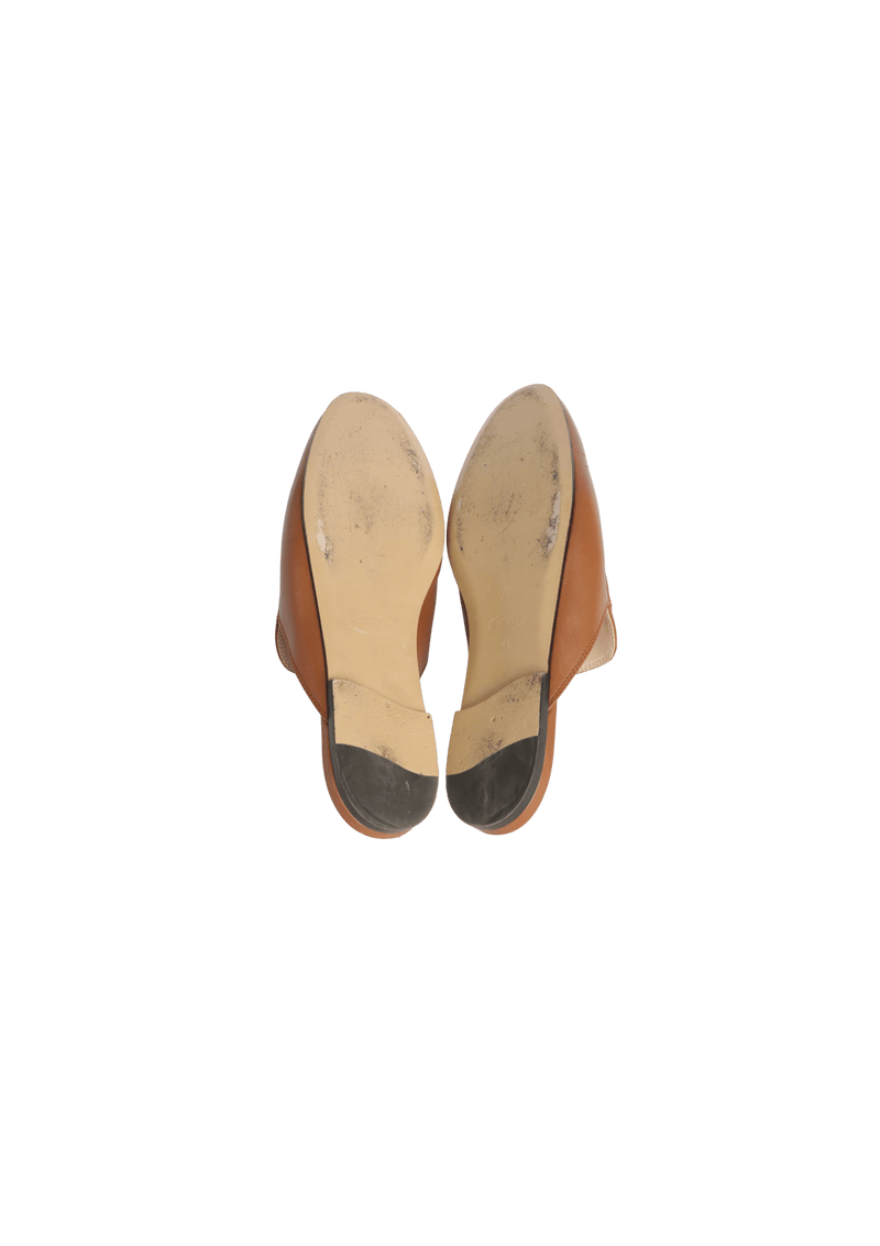 LEATHER SLIPPERS 39