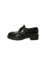 Mocassim Prada Chocolate Leather Loafer Preto Original – Gringa