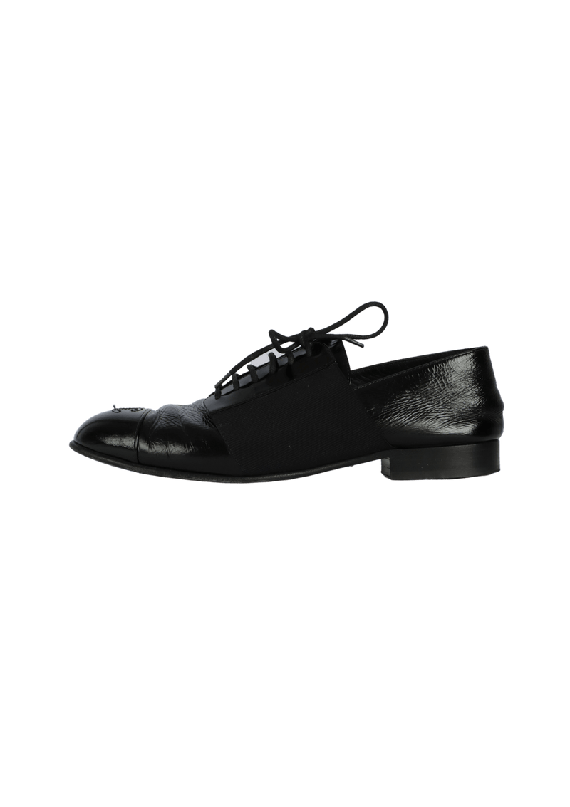 INTERLOCKING CC LOGO OXFORDS 35.5