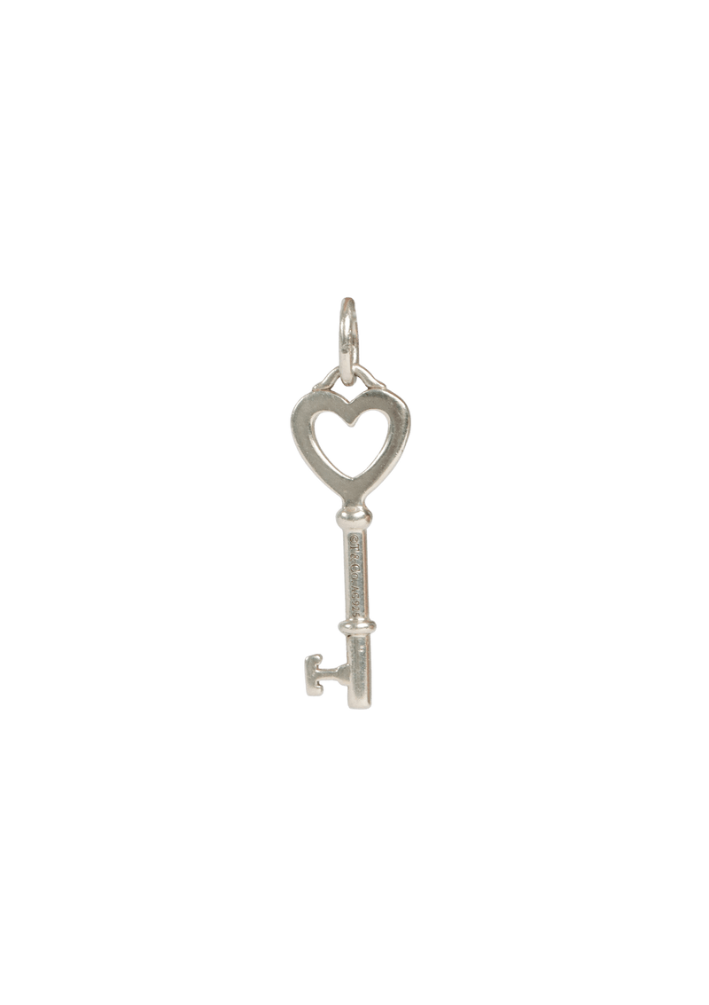 HEART KEY PENDANT