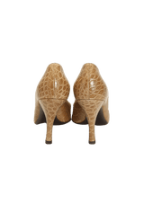 EMBOSSED SQUARE TOES PUMPS 37