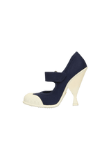 MARY JANE PUMPS 38