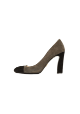 SUEDE PUMPS 39