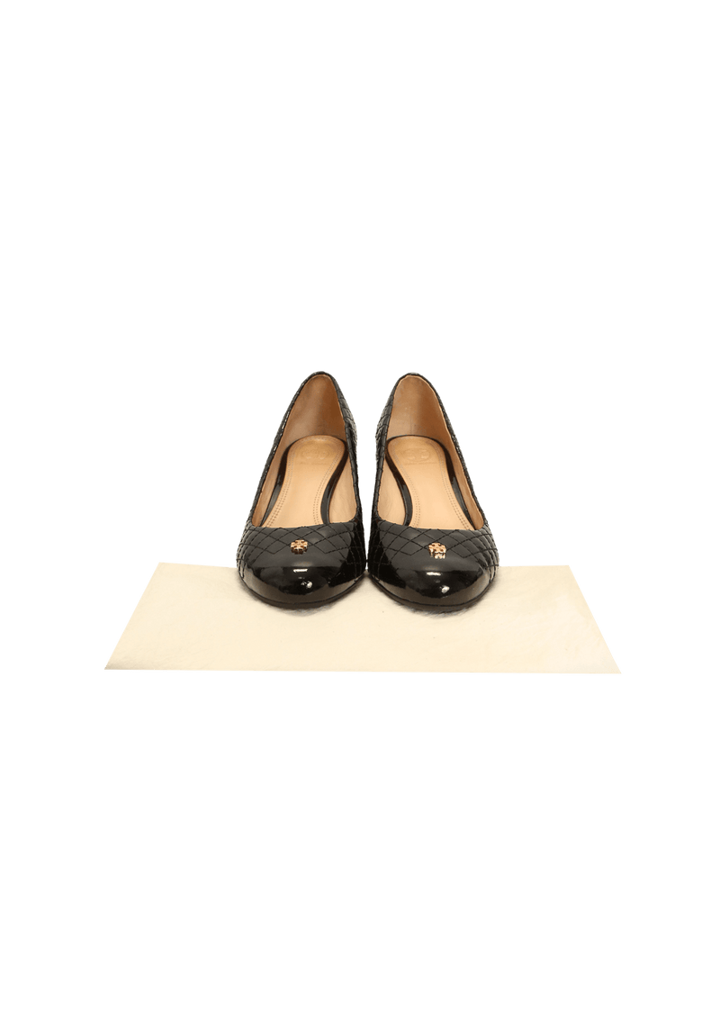 PATENT LEATHER KENT PUMPS 38