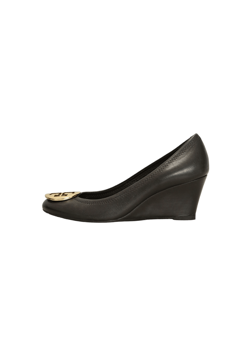 SOPHIE WEDGE PUMPS 35