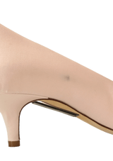 SATIN BOW PUMPS 39