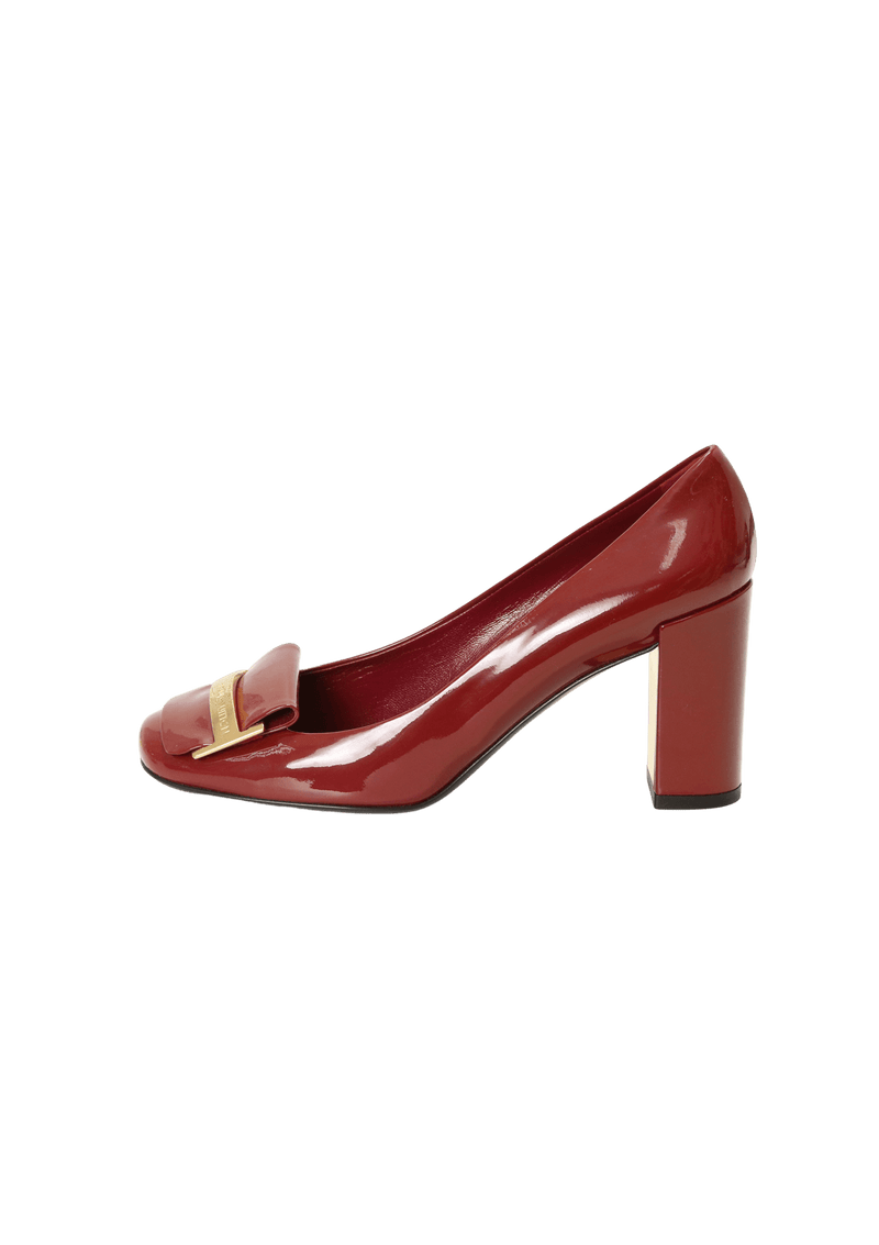 PATENT LEATHER PUMPS 36