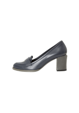 MOCCASINS PUMPS 37