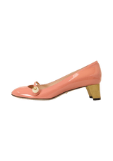 PATENT LEATHER FAUX PEARL PUMPS 38