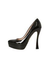 PATENT LEATHER PUMPS 34