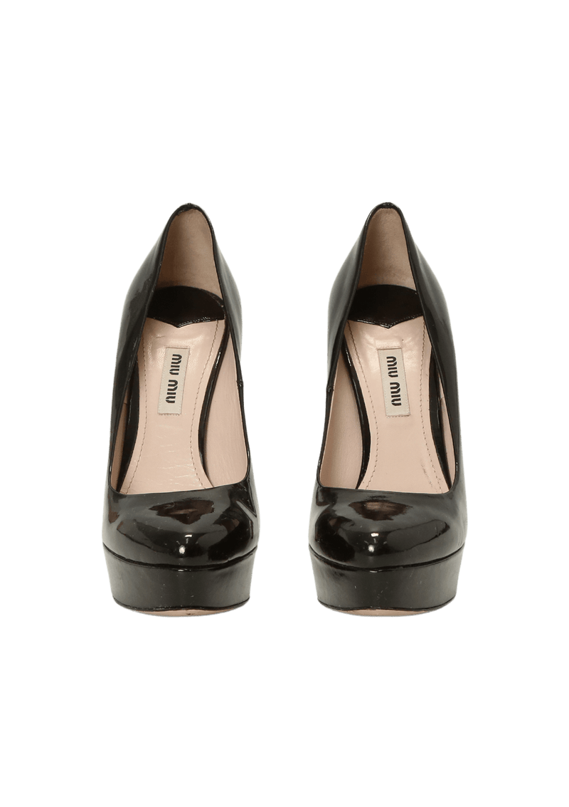 PATENT LEATHER PUMPS 34