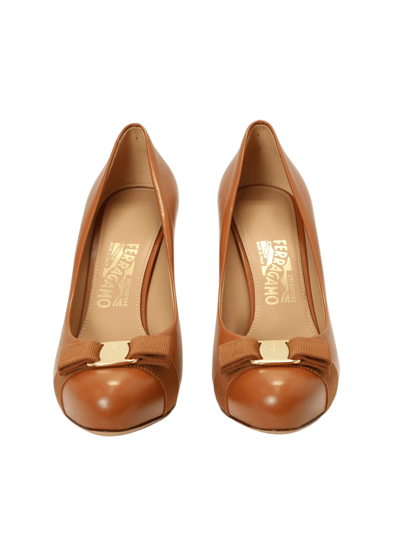 BOW PUMPS 38