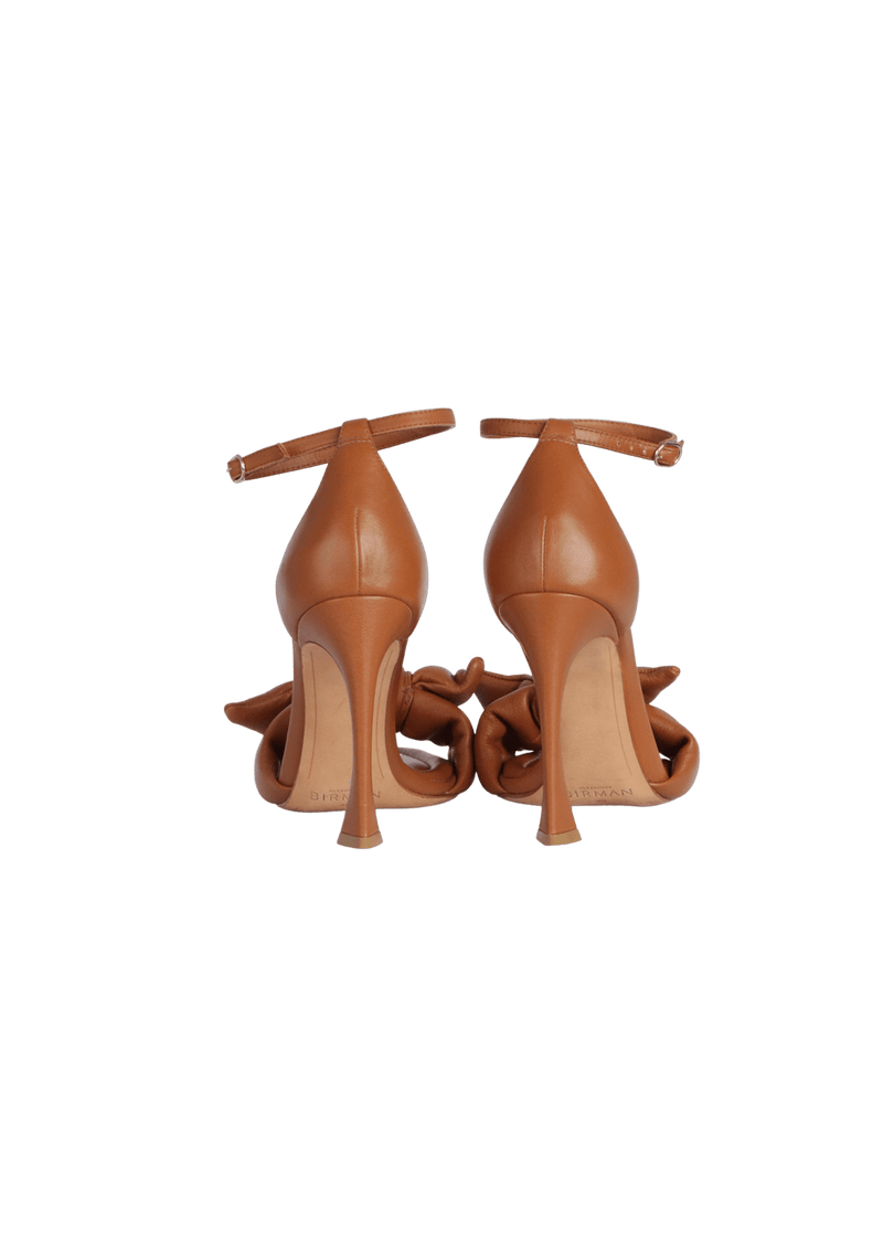 LEATHER BOW SANDALS 38